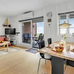 Holiday home Amazing In With Kitchen