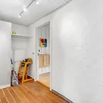 Amazing In With Kitchen Holiday home