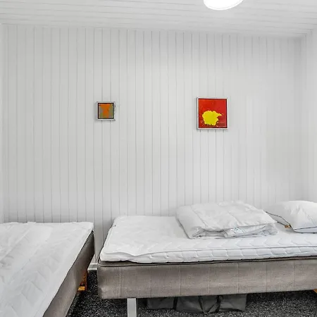 Semesterbostad Amazing In Romo With Kitchen