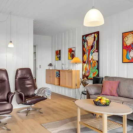 Holiday home Amazing In Romo With Kitchen